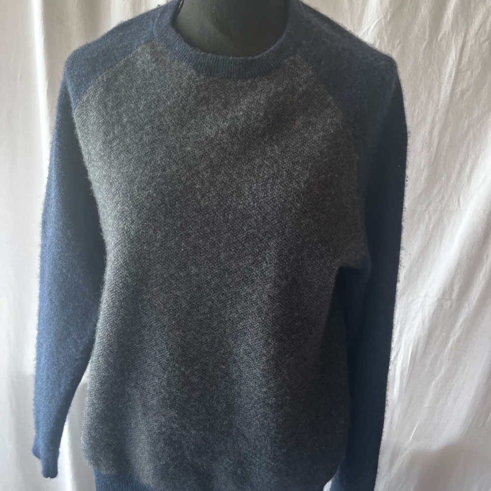 Men's Navy‎ and Charcoal Crewneck Sweater Cashmere Giasone
